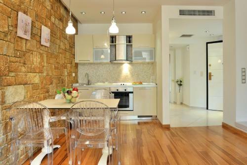 Aparthotel Polyastron Villas & Suites