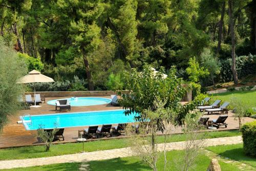 Aparthotel Polyastron Villas & Suites