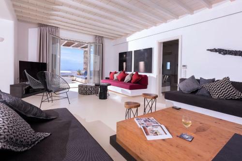 Villa Alabaster By Rocks Estates