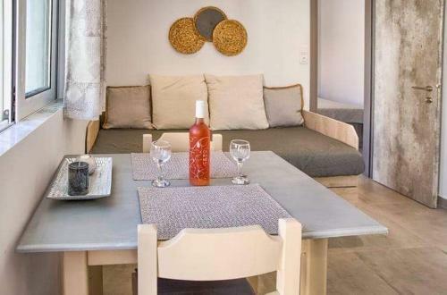 Joanna Apartments