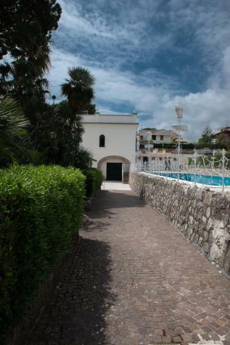 Hotel Villa Maria Teresa