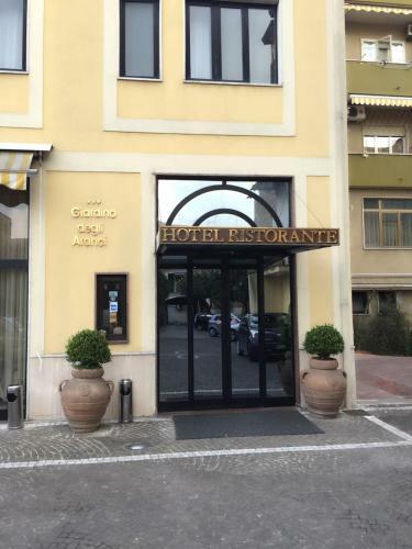 Hotel Giardino Degli Aranci