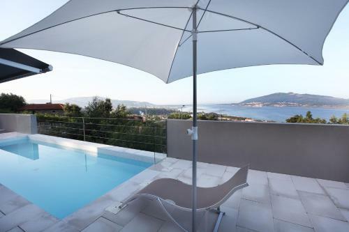 Casa Com Piscina Em Caminha By Mystay