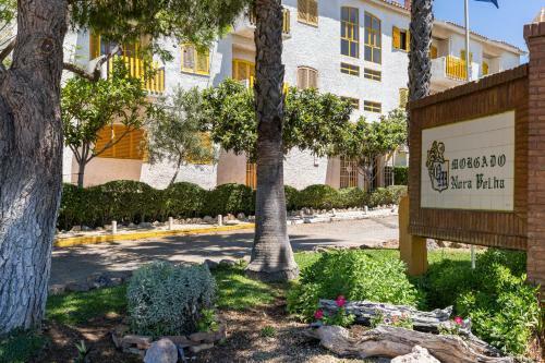 Aparthotel Quinta Do Morgado - Apartamentos Turisticos Monte Da Eira