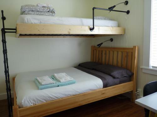 Hostal Pioneer Guest House