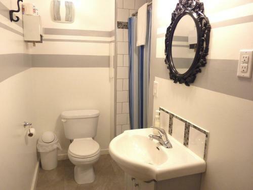 Hostal Pioneer Guest House