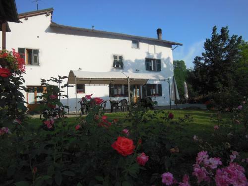 Agroturismo Agriturismo Cascina Tollu