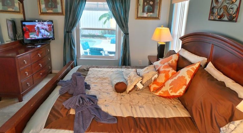 Loyalty Vacation Homes - Kissimmee