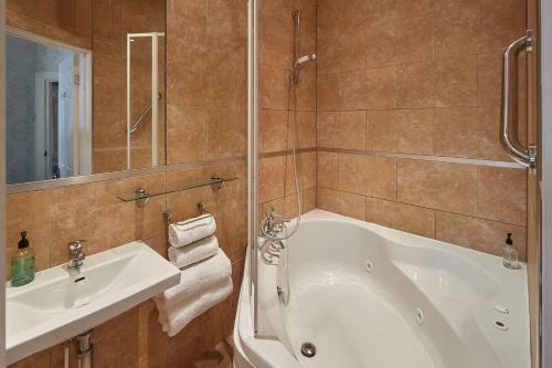 Acorn Lodge Harrogate