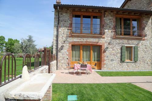 Apartamento Residence Borgo Mondragon
