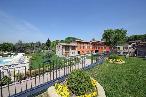 Apartamento Residence Borgo Mondragon