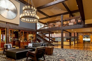 Hotel Valley River Inn