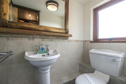 Fern Cottage - Luxurious 1 Bedroom - Blossom Farm
