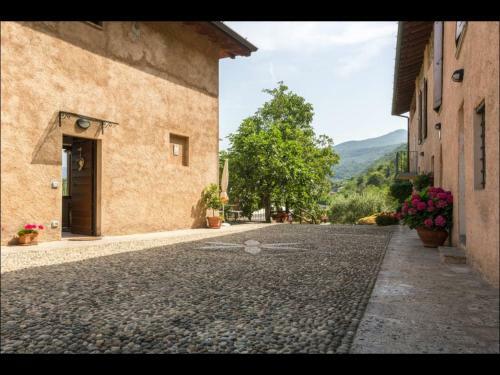 B&B Ronco Degli Ulivi