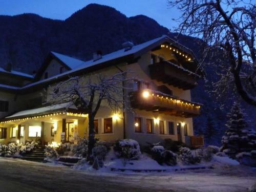Hotel Weisses R�ssl 3sup