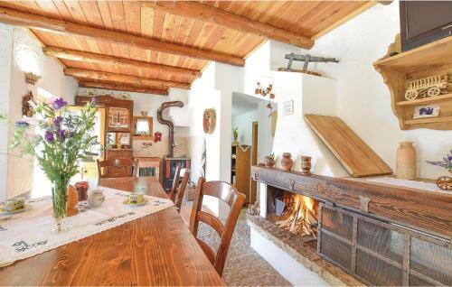 Stunning Home In Lamon W/ Wifi And 2 Bedrooms