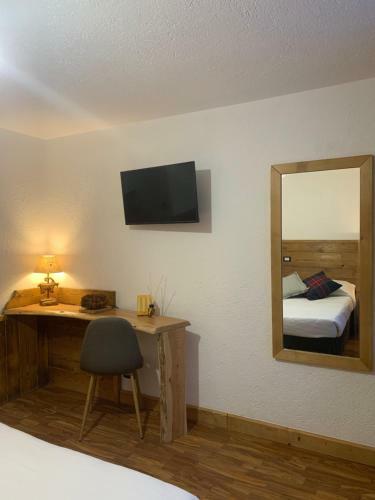 Hotel Coeur Du Village