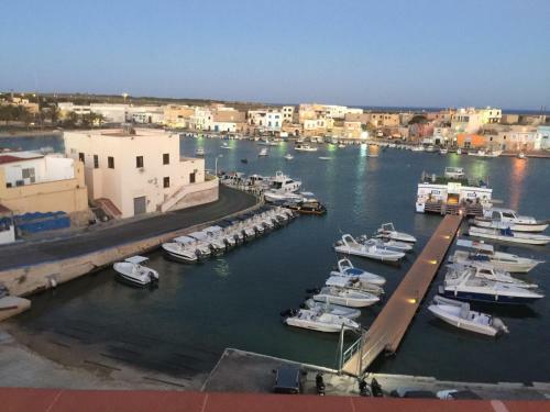Hostal B&B Lacasadelcavaliere