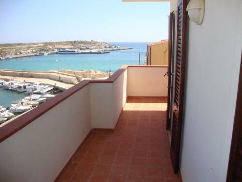 Hostal B&B Lacasadelcavaliere