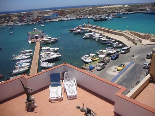 Hostal B&B Lacasadelcavaliere