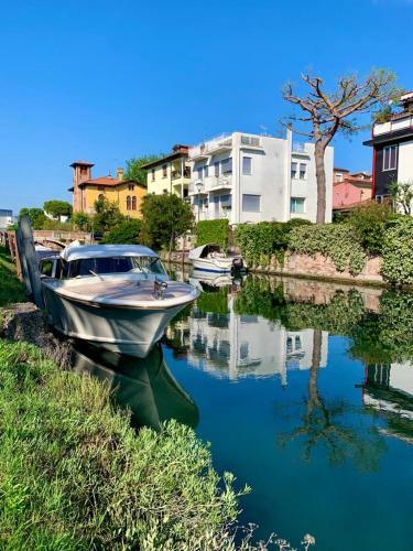 Hostal Villa Venice Movie