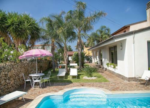 Villa Manzella Piscina Privata