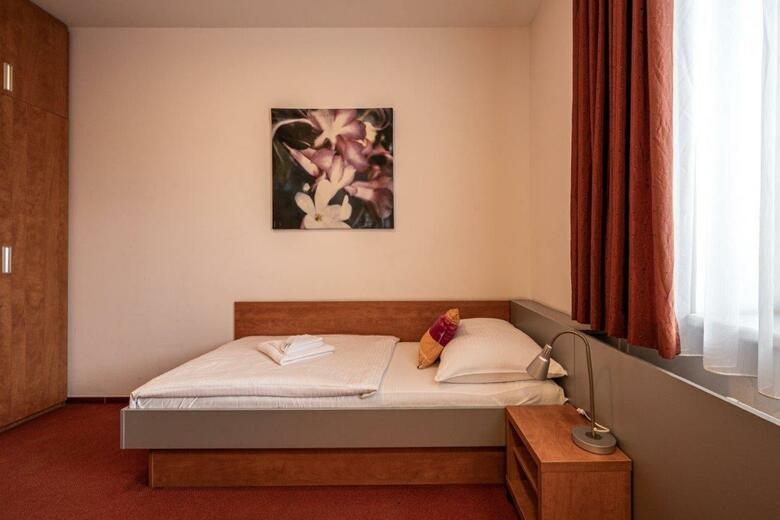Hotel Ruby Blue