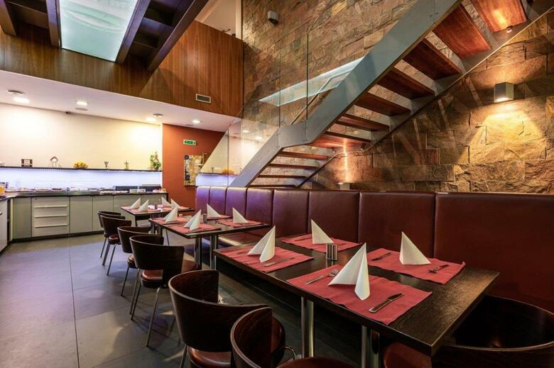 Hotel Ruby Blue