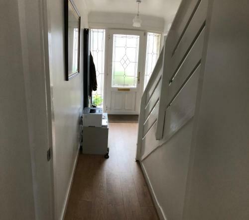 Lime Grove Comfortable Three Bedroom House