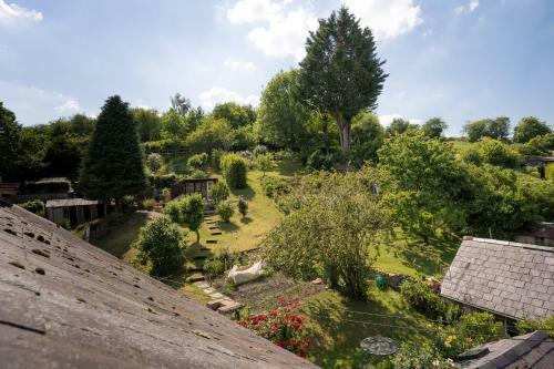 Stunning 2-bed Cottage In Fordwells