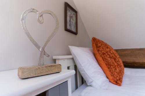 Stunning 2-bed Cottage In Fordwells