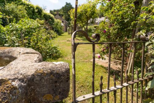 Stunning 2-bed Cottage In Fordwells