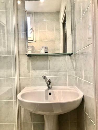 Hotel H�tel Le 23