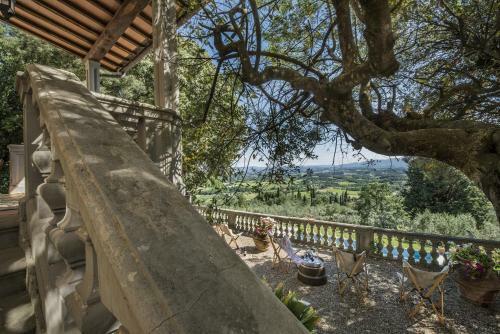 Villa Del Poeta