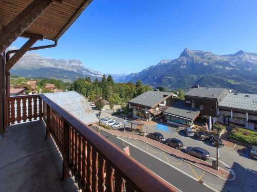 Les Aiguilles De Warens