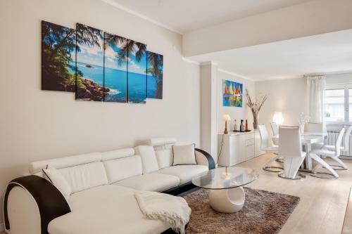 Apartamento Luni Mare Bright Terrace Flat With Parking