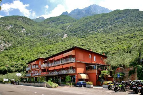 Hotel Baitone - Nature Village