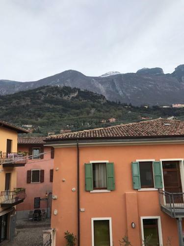 Casella's Apartments