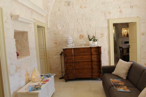 Trulli Laetitia