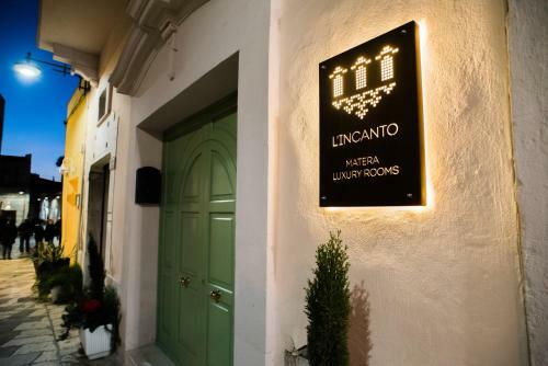 Hostal L'incanto Luxury Rooms