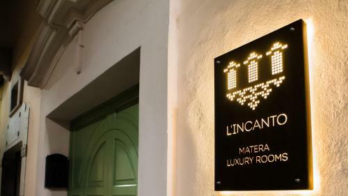 Hostal L'incanto Luxury Rooms
