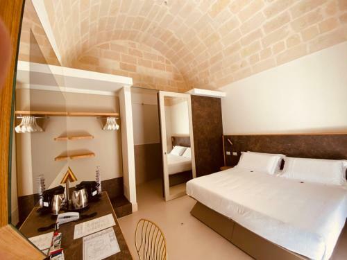 Hostal Euvodia Luxury Rooms