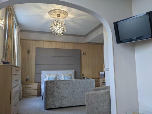 The Wildings Hotel & Tudno's Restaurant
