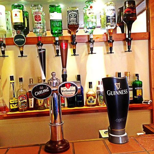 Hostal Clifton Villa Guest House