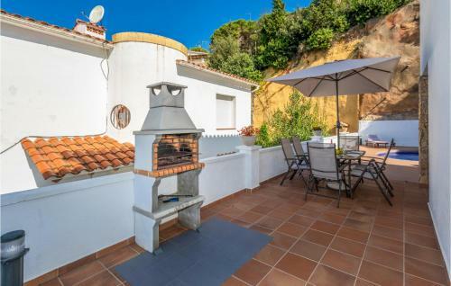 Three-bedroom Holiday Home In Lloret De Mar