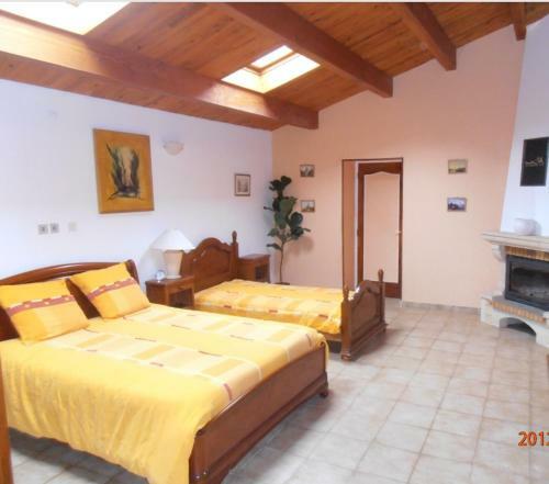 Villa Inviting 6-bed Farmhouse