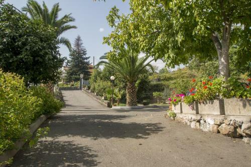Hostal Il Nido Delle Aquile Dell'etna