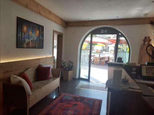 Post Hotel Ristorante Tyrol