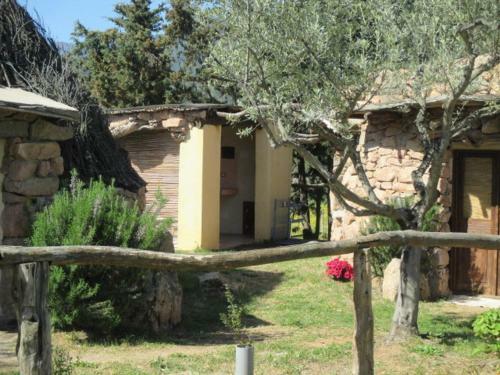Hostal Affittacamere Munduge