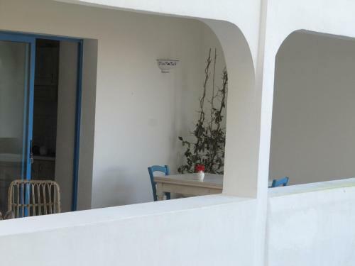 Villa Flora Studios & Apartments